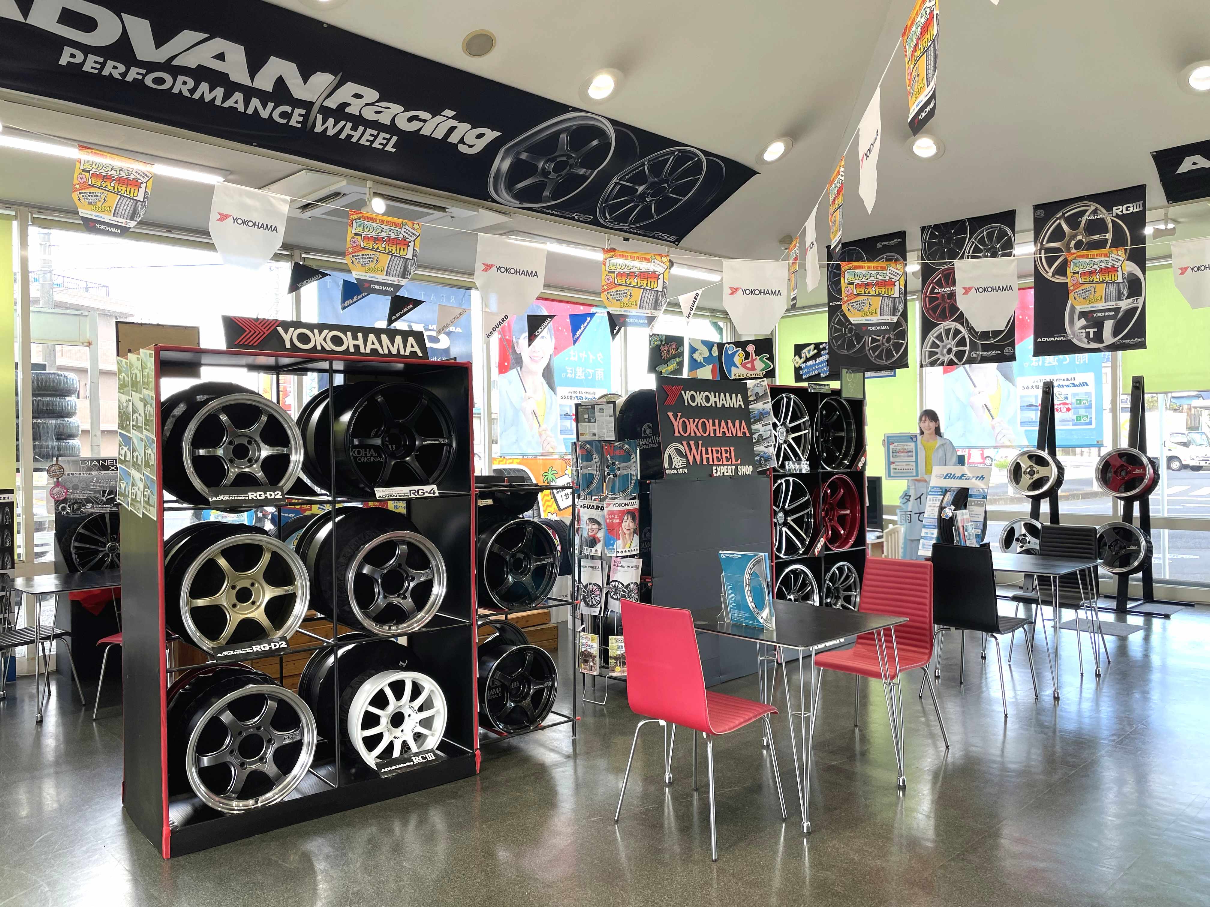 ただいま店内プチ改装中～♪