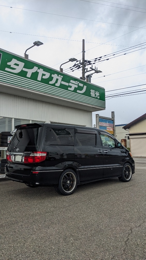 売店ではやっぱコロッケパンが一番人気