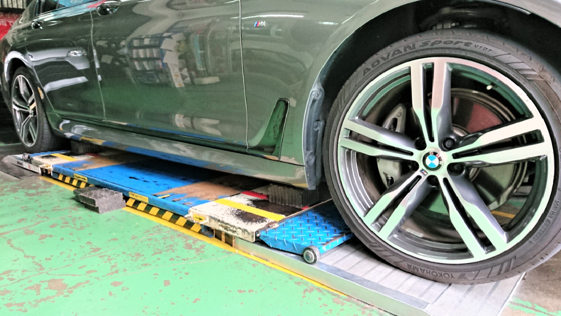 外車にはアドバンスポーツ！
