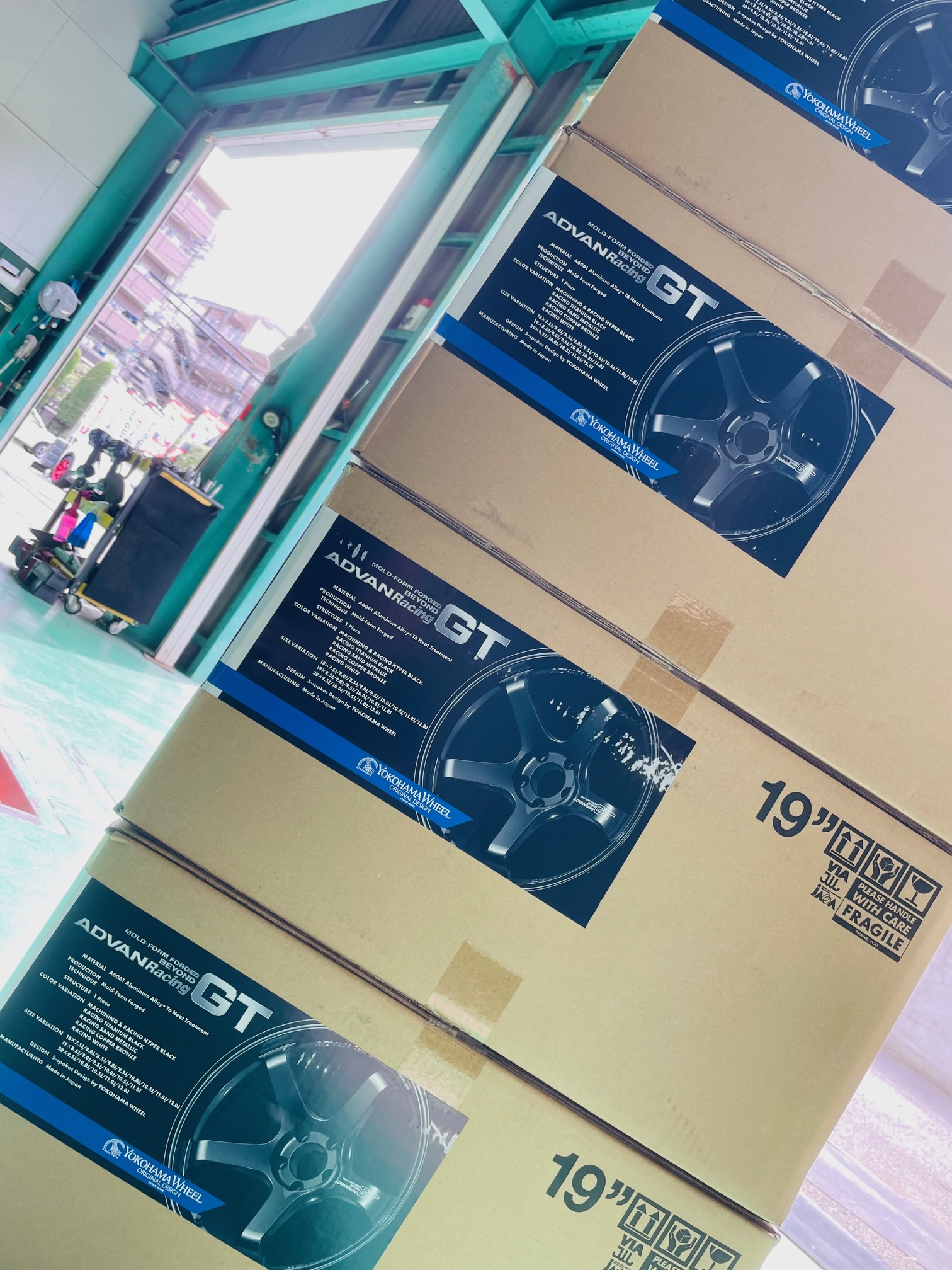 入荷～(*&acute;&omega;｀*)