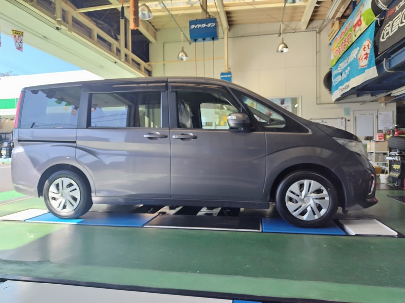 ステップワゴンにRV03