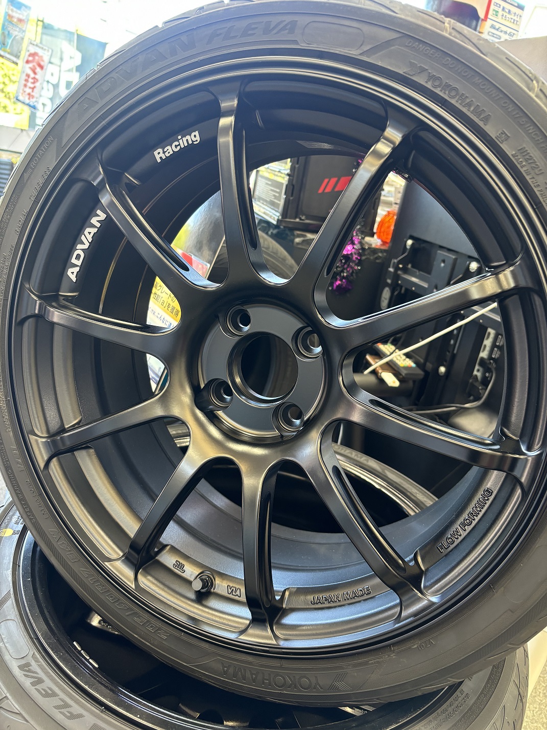 ADVAN Racing RSⅡが入荷ですっ！！