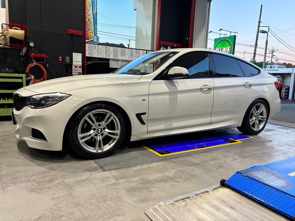 BMWにはADVANがお似合いですっ♪