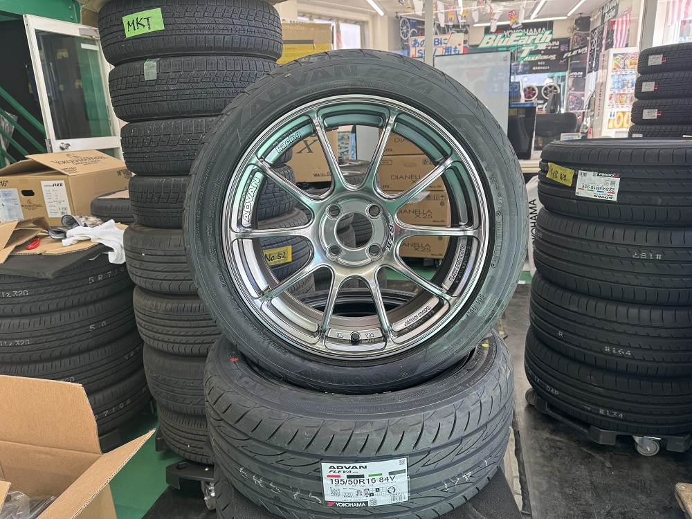 ADVAN　RZ-Ⅱ　ロードスター編