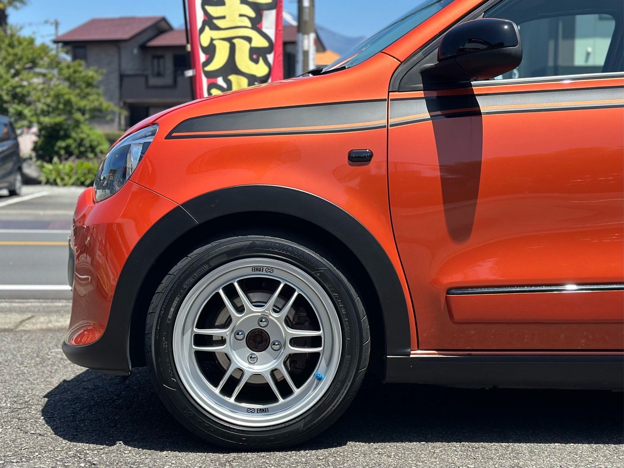 トゥインゴにエンケイホイール(〃&omega;〃)！！