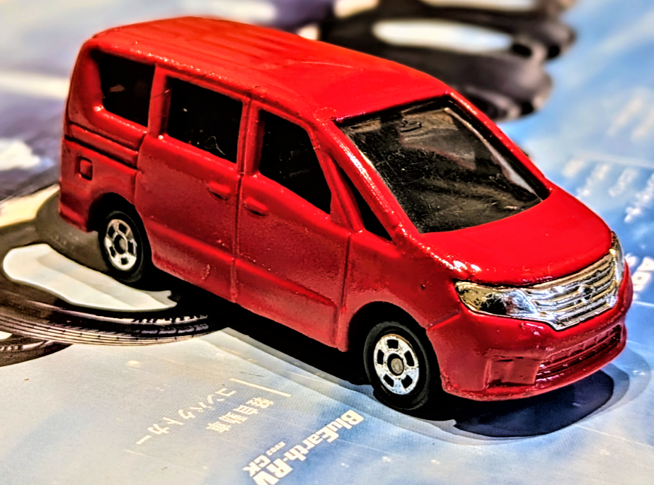 近くで見なければ&hellip;