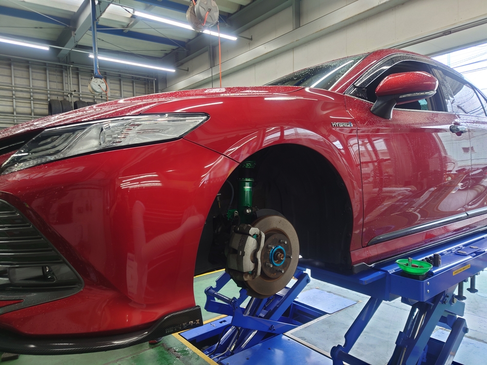 トヨタ カムリ へ フレックスZの取付です！