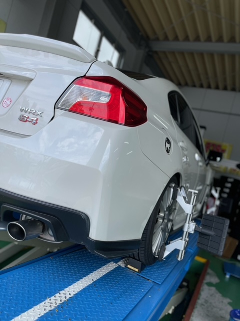 WRX アライメント作業！！