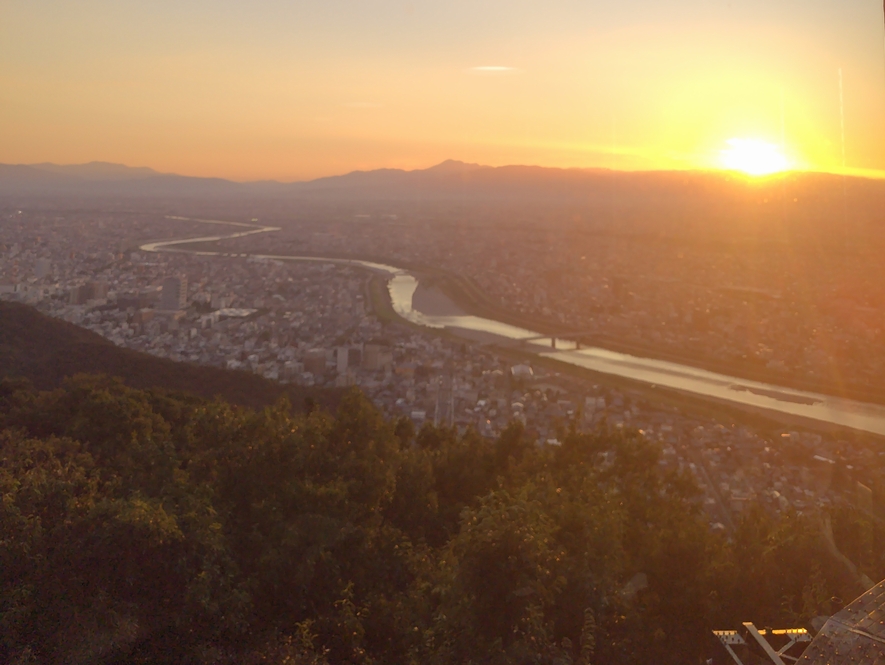 夕焼けを見ながらの晩酌