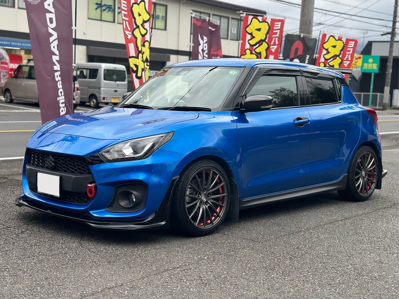 新作レカロをスイフトスポーツに(￣&forall;￣)b☆