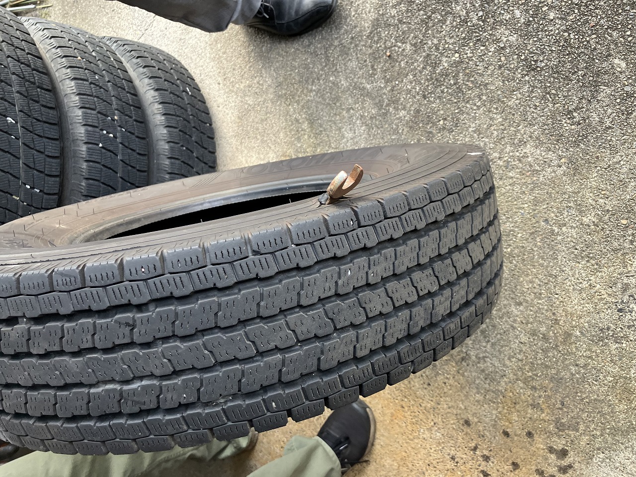 お客様スパナが刺さっております！
