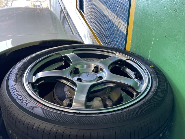 ADVAN Racing TC-4 SE  装着！！