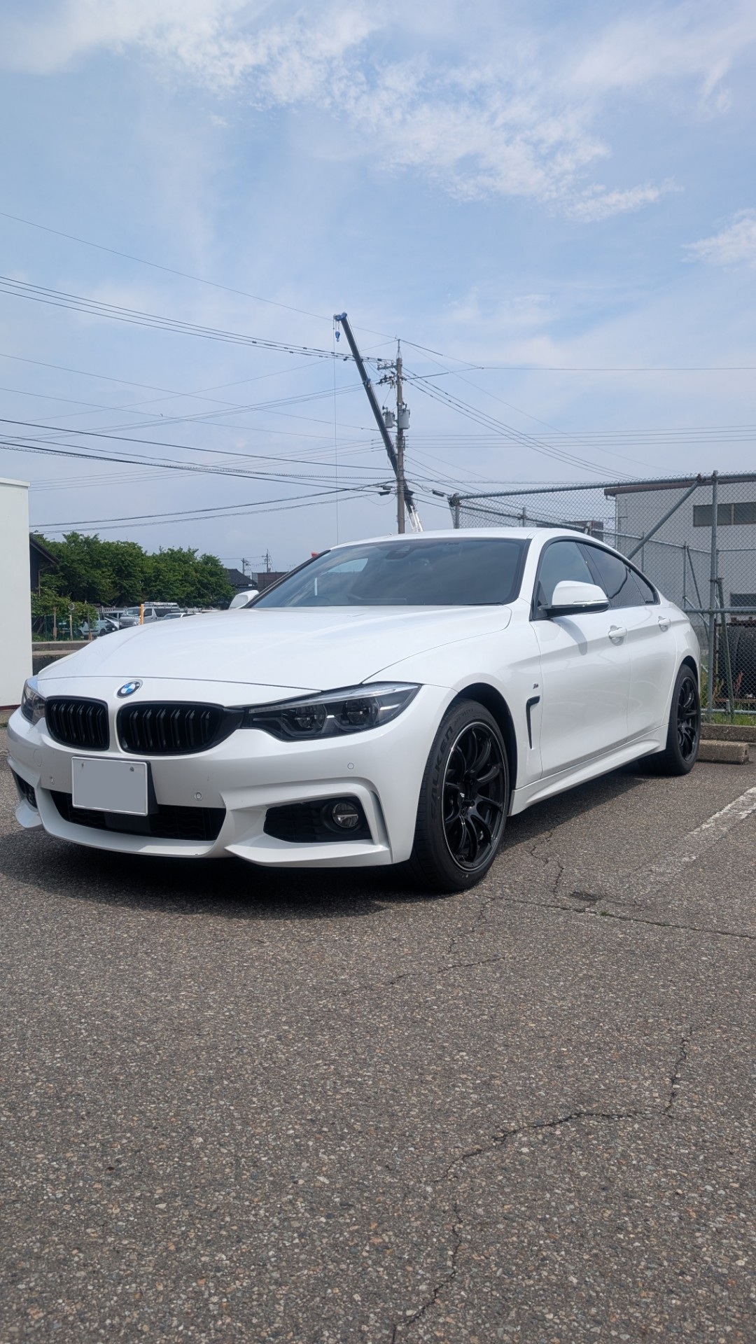 BMWにeinsatzマフラー取付