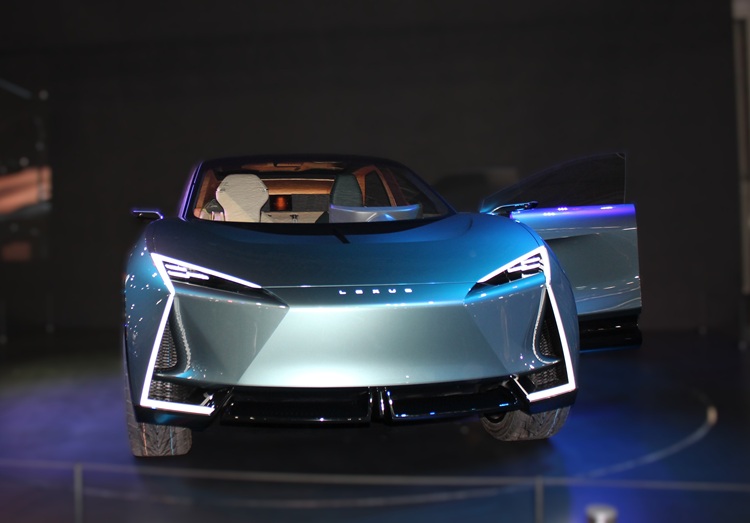 大阪モーターショー2025