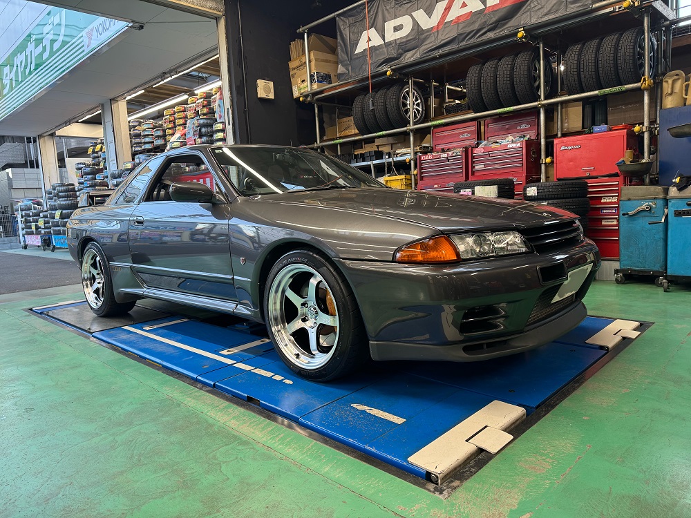 ADVAN　GTビヨンドR　当店１号車