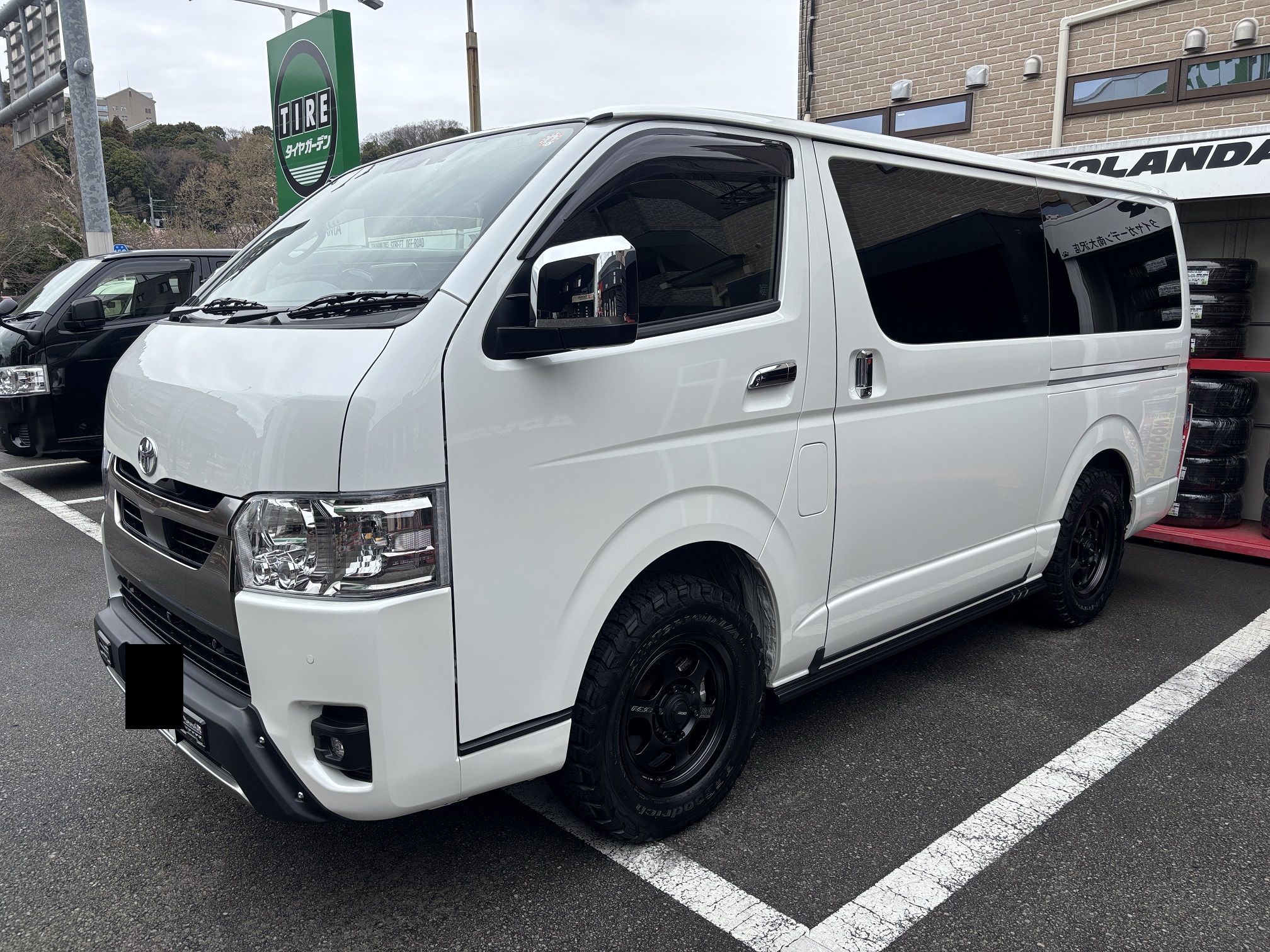 ゴツゴツ系ハイエース完成～♬