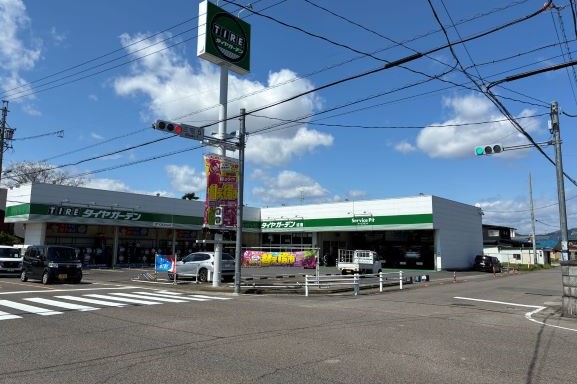 春のタイヤ　替え得市　開催中！！