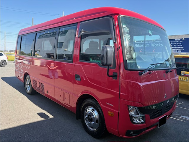 FUSO　ローザにホイールセット取付！