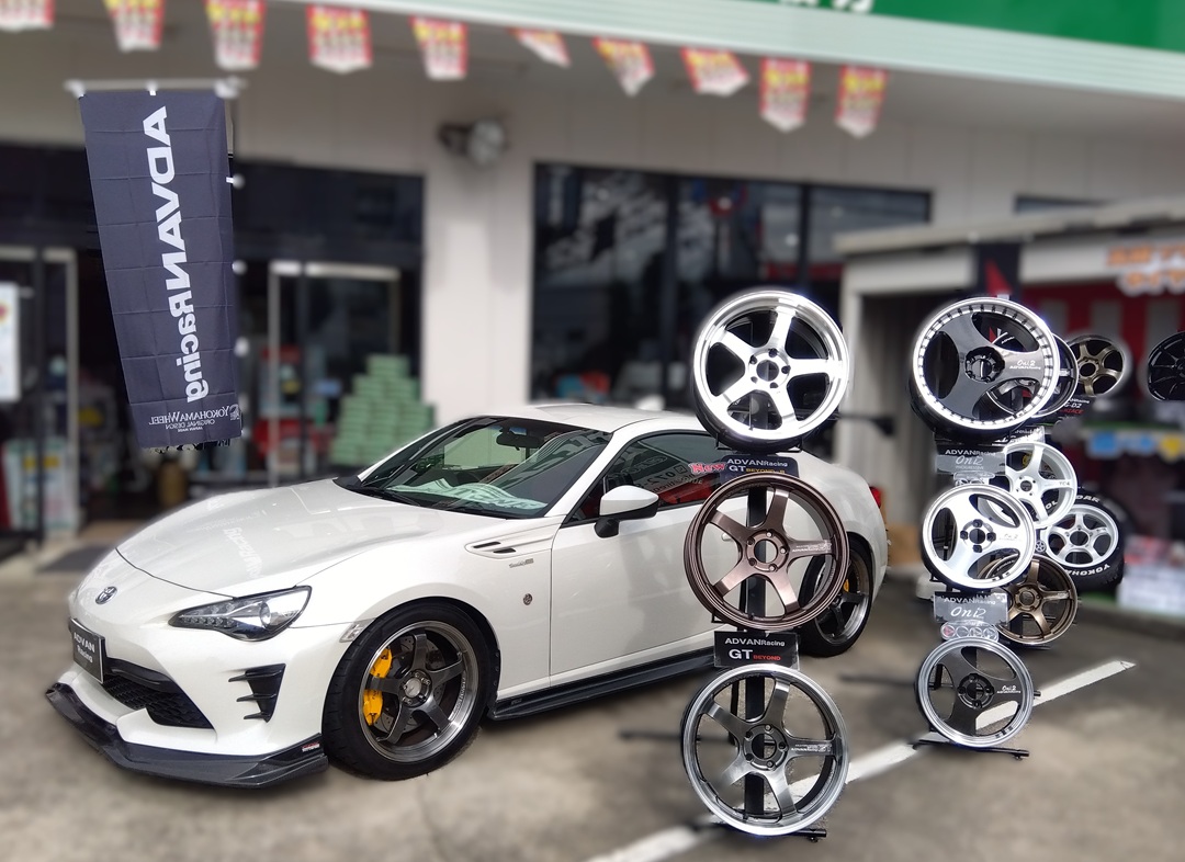 アドバンレーシングアルミホイール続々入荷！