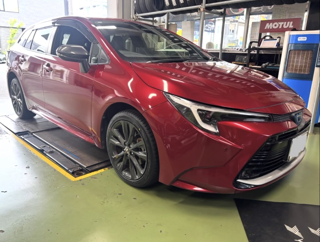 カローラツーリングにブルーアースGT！！