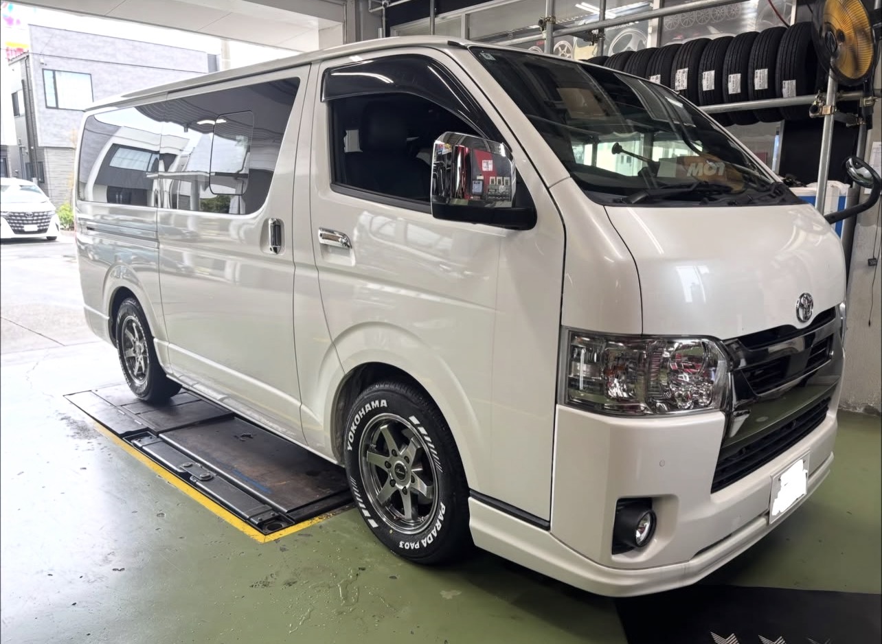 ハイエースにPARADA PA03！！