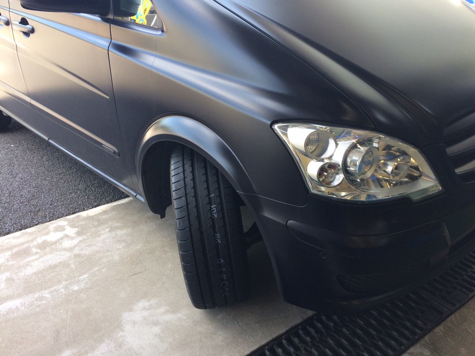 ADVAN Sport V105&times;メルセデスV350