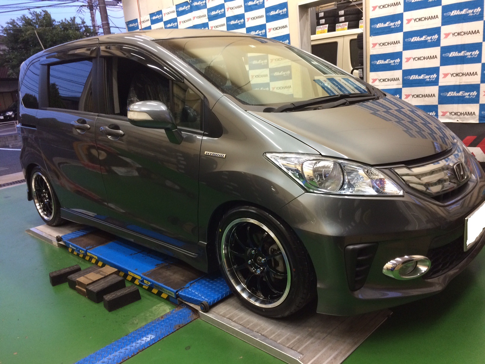 ADVAN RS-D&times;フリード