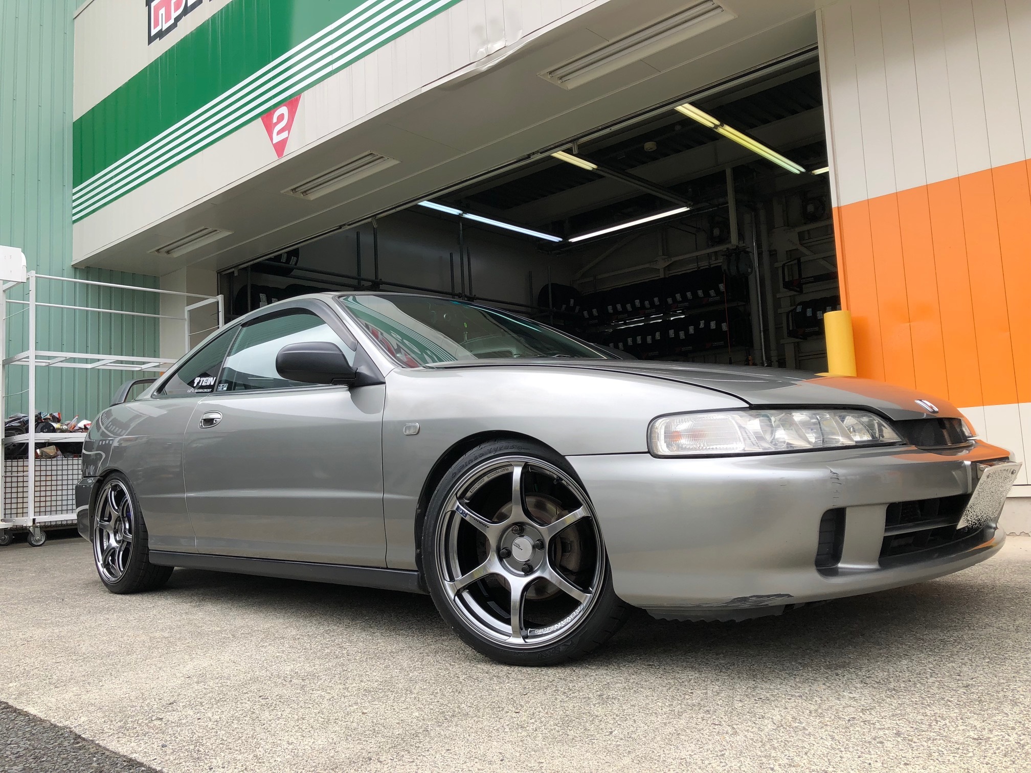 ADVAN　RGⅢ