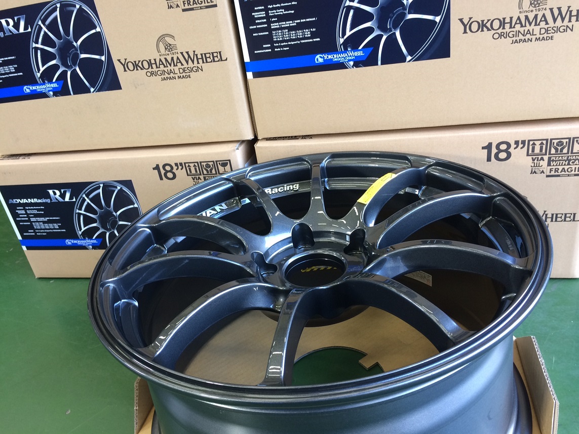 ADVAN Racing RZ入荷！