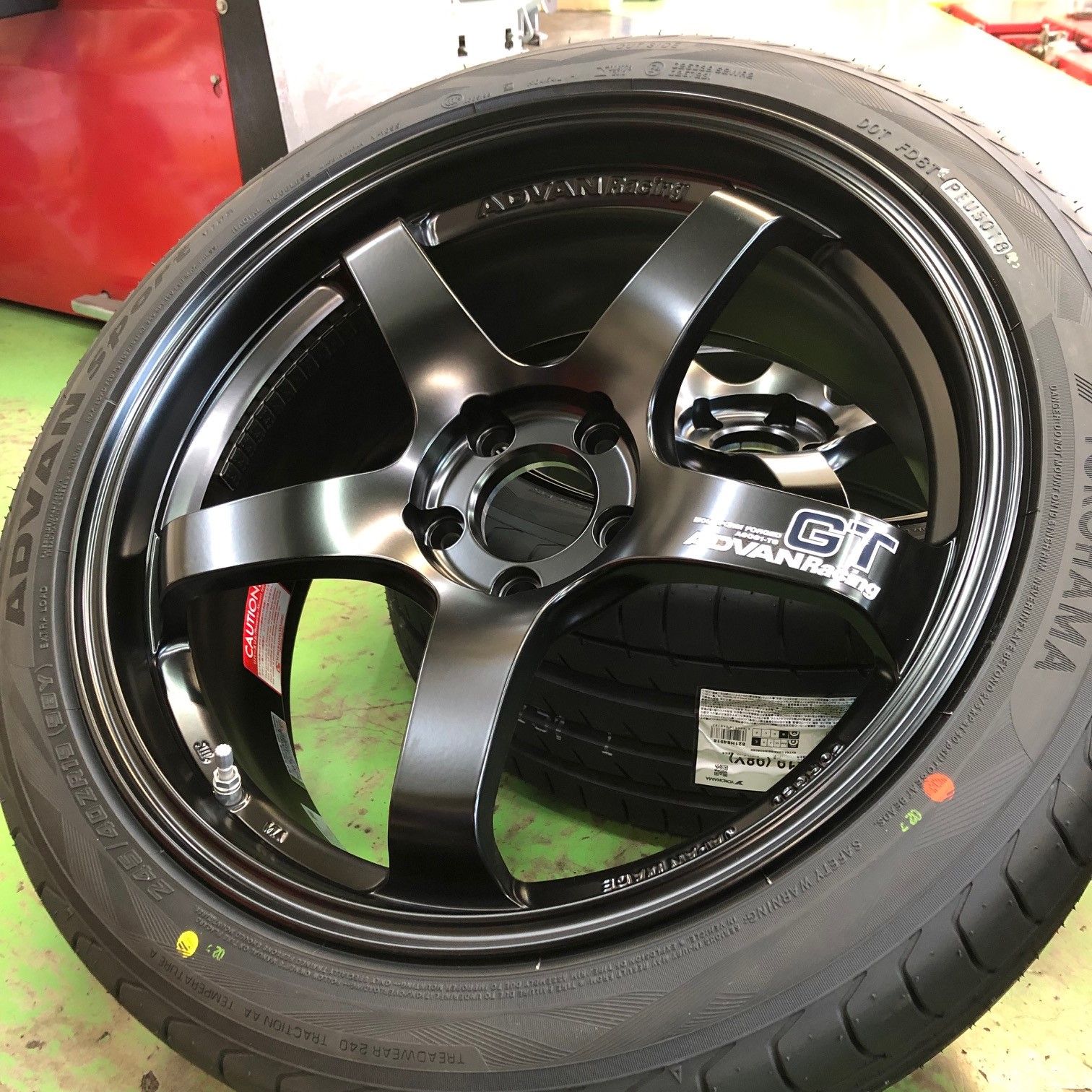 ADVAN　GT