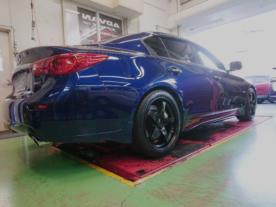 スカイライン　ADVAN　GT