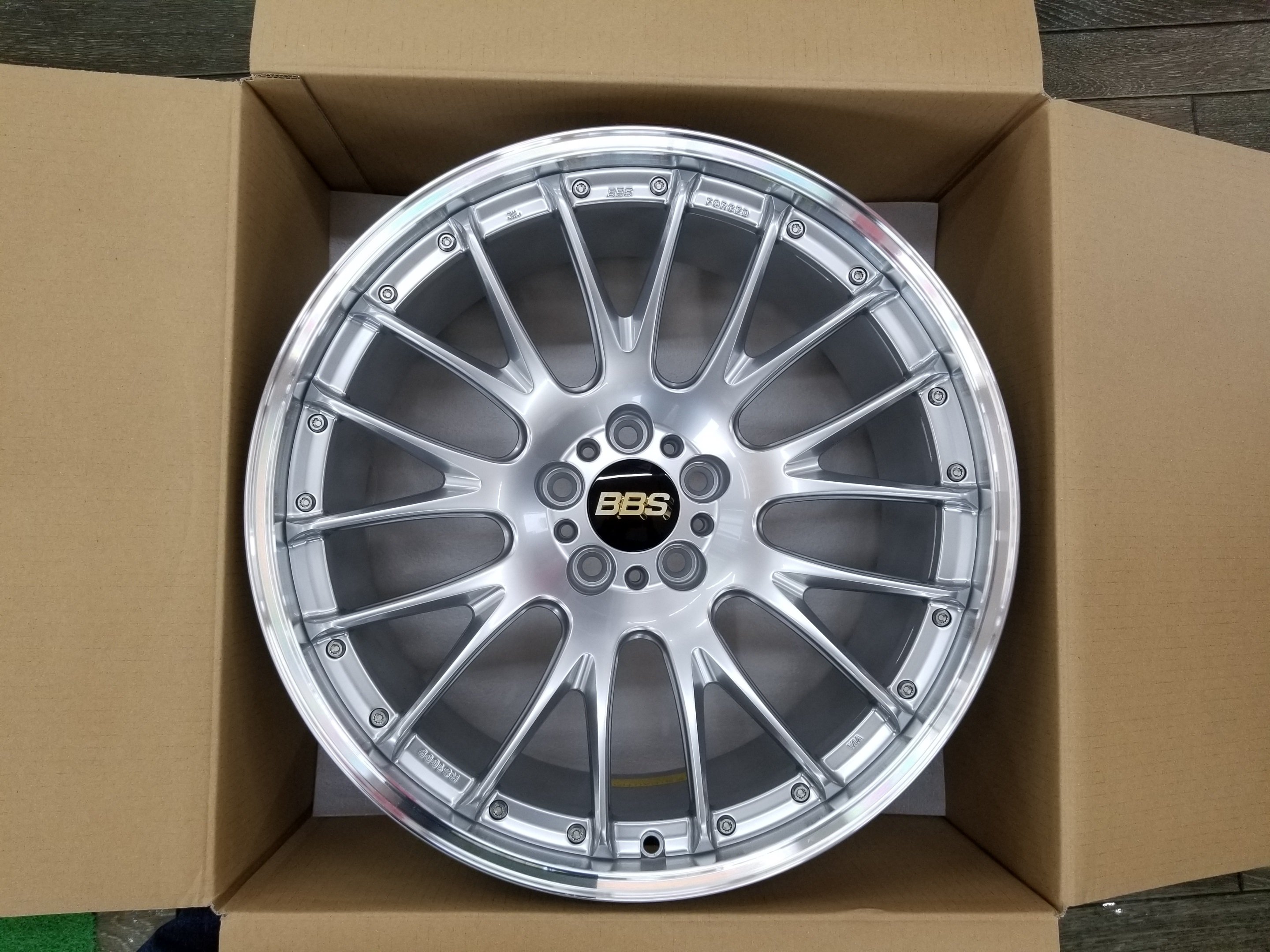 BBS RS-N 20インチ入荷