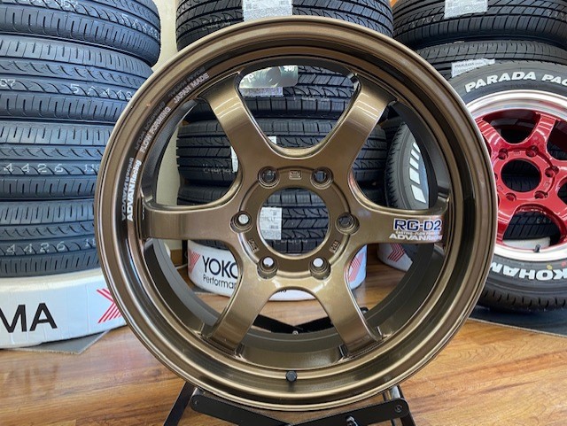 ADVAN Racing　ＲＧ-Ｄ2　ハイエース用　18インチ発売されました！！！
