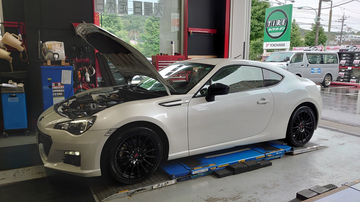 【HOBBYﾀｲﾔ】ADVAN NEOVA AD08R  SUBARU BRZに装着です