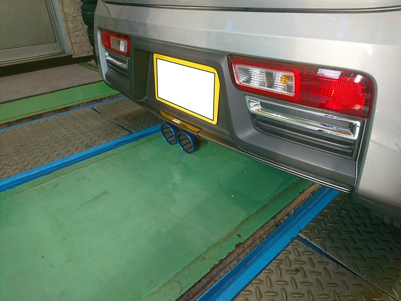 HKS スパーターボマフラー
