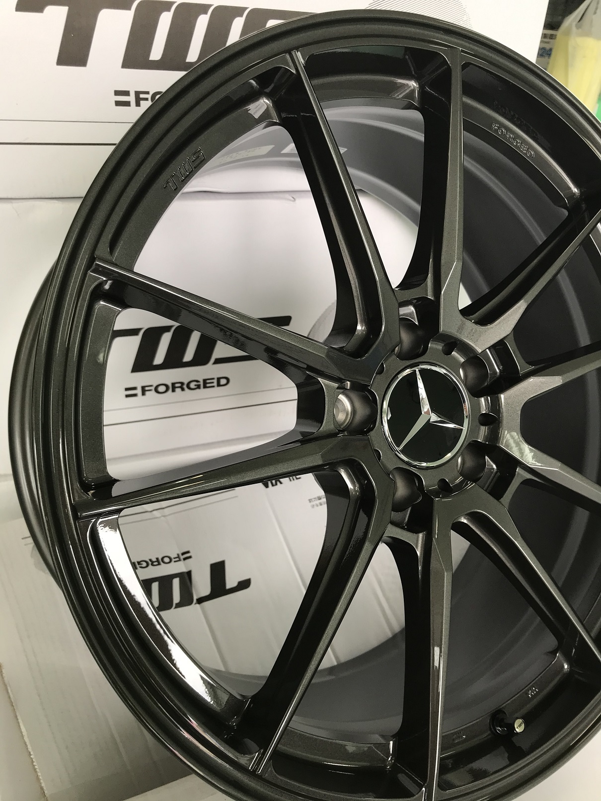 ベンツCLA AMG　ホイールセット・アライメント！