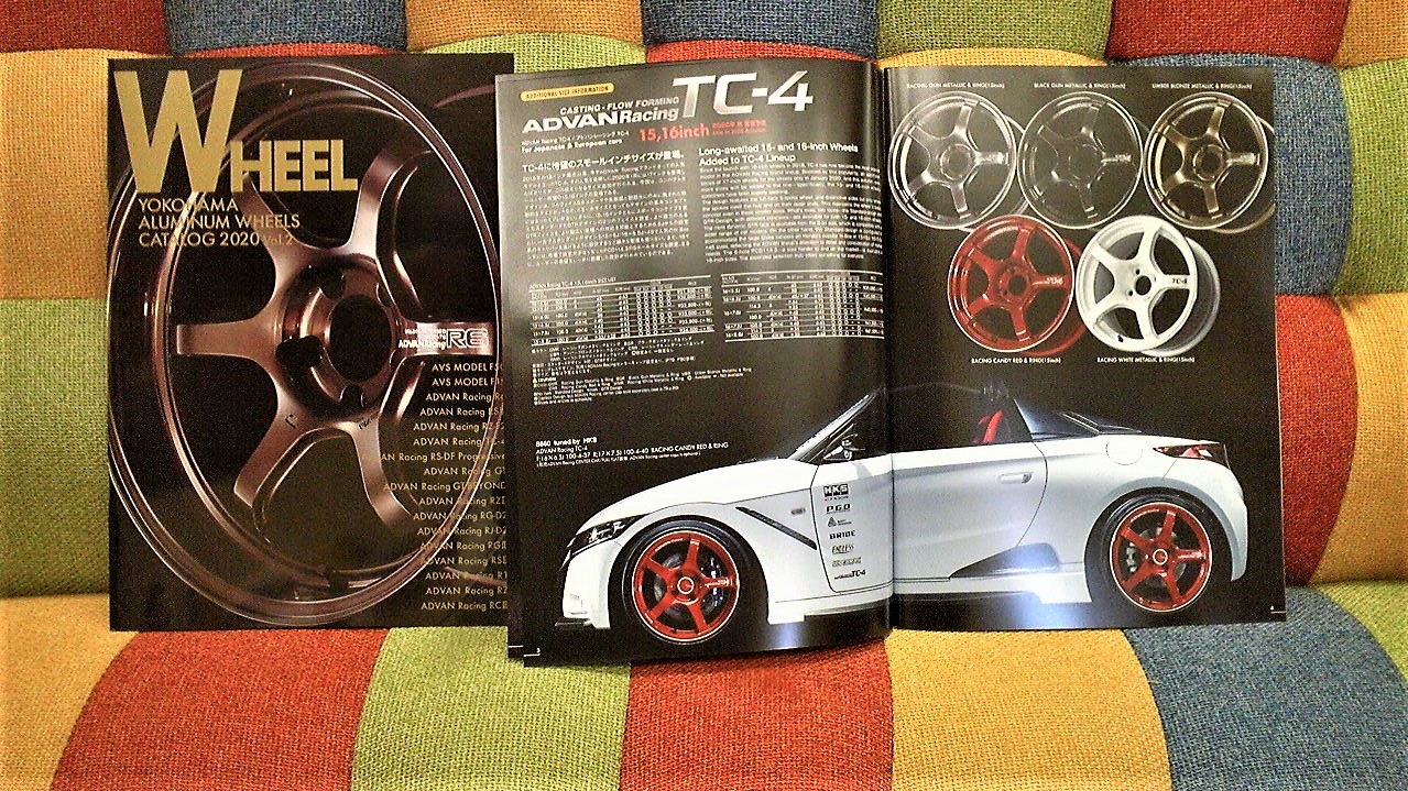 ADVAN Racing　NEWカタログ