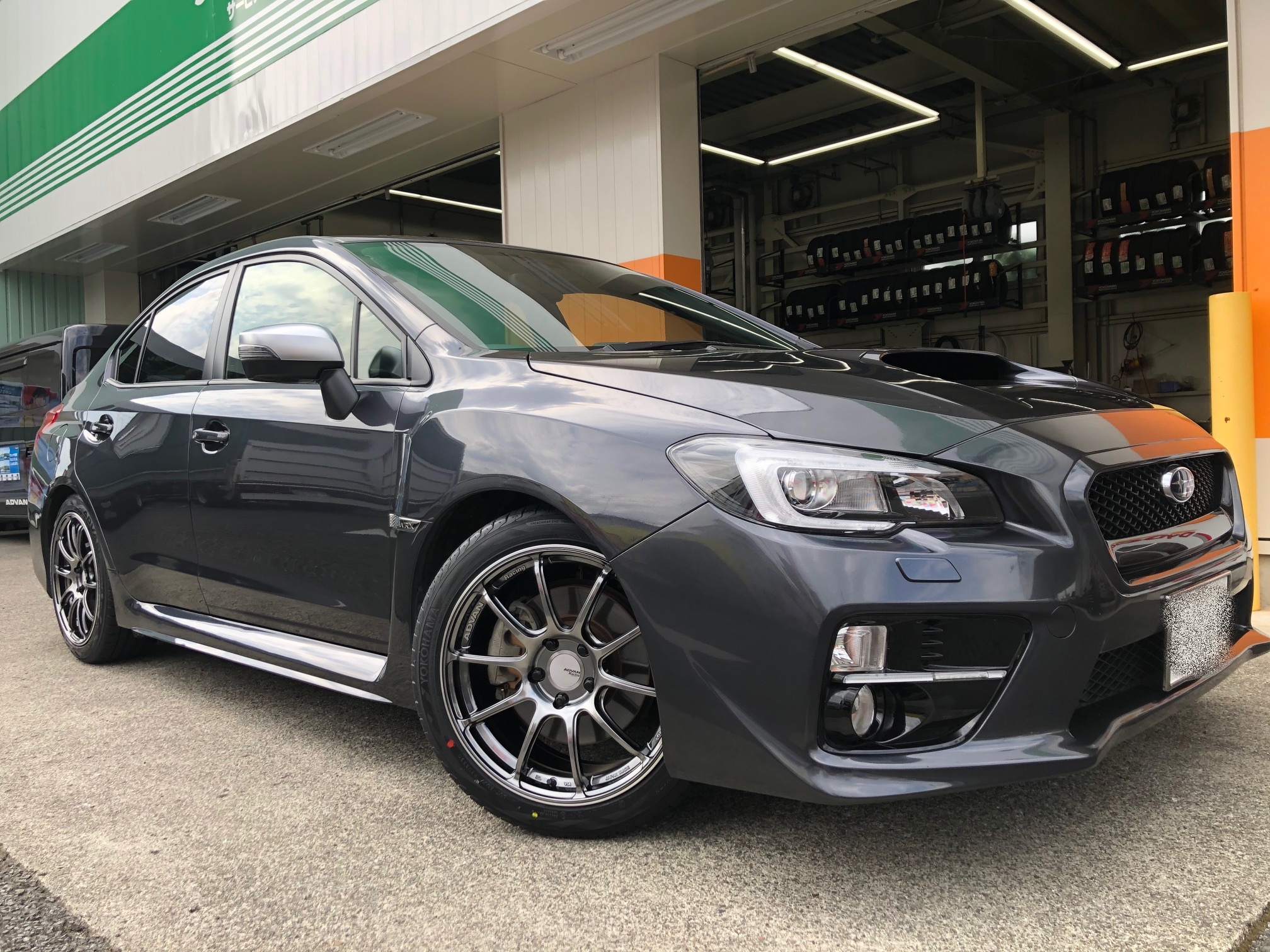WRX　S4　ADVAN　RZⅡ