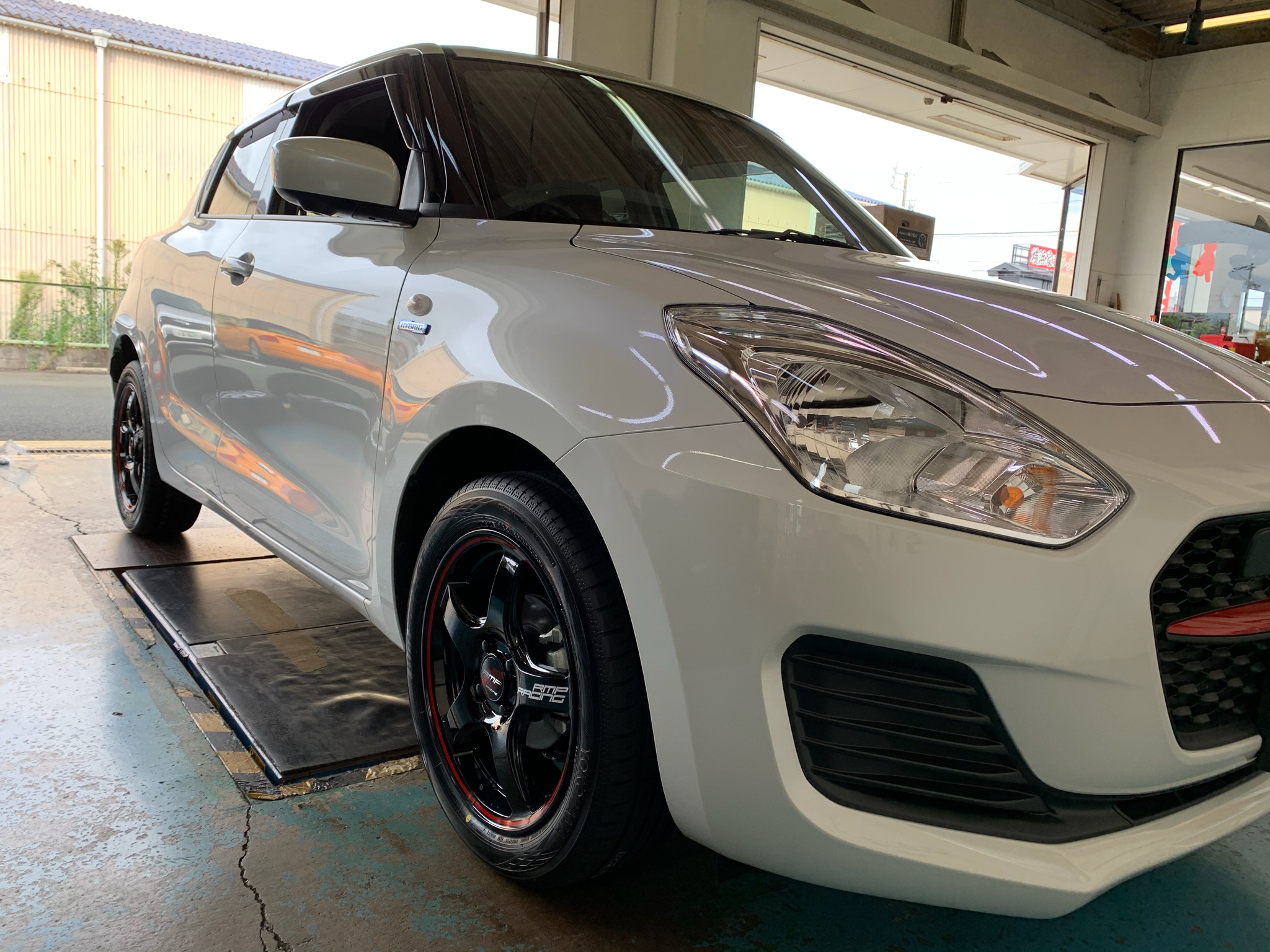 スイフト&times;BluEarth GT&times;RMP RACING R50