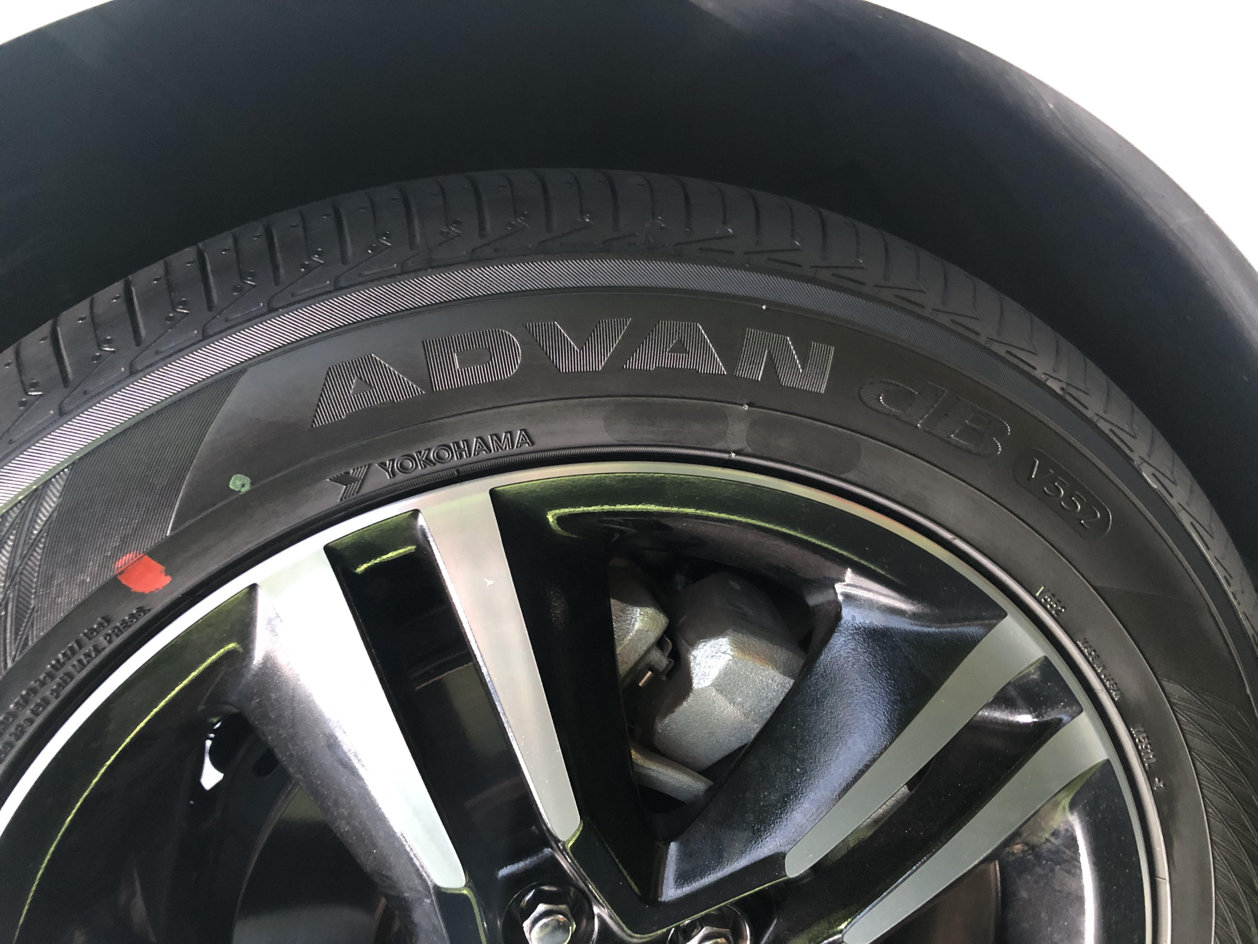 プレミアムタイヤ　ADVAN　ｄB　装着！！
