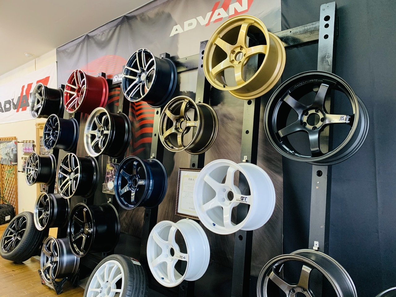 ADVAN YOKOHAMA WHEELS