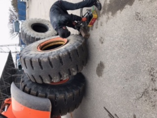 出張タイヤ交換