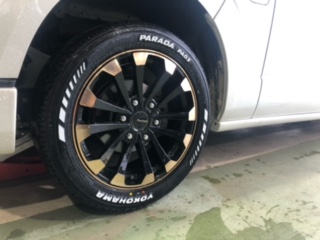 ハイエースにPARADA PA03装着✨