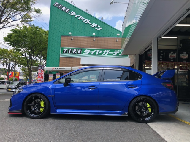 ADVAN Racing RGⅢ