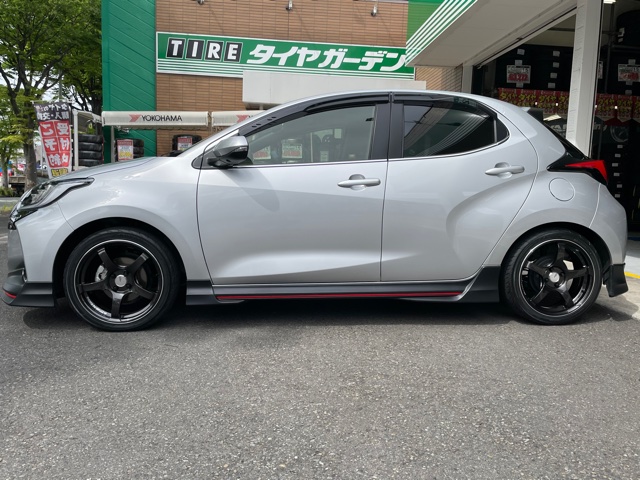 ADVAN Racing TC-4