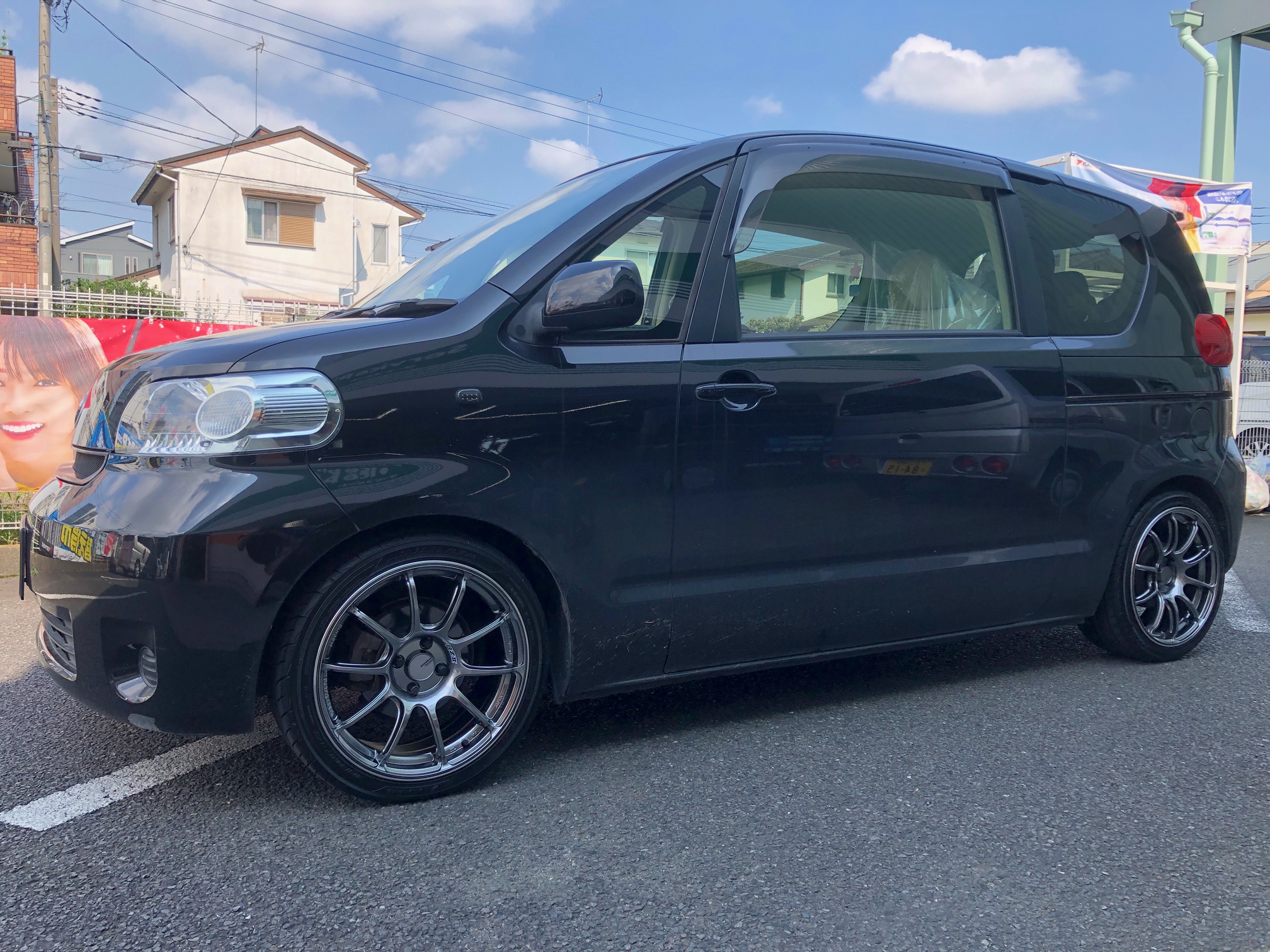 ポルテ　ADVAN　RZⅡ