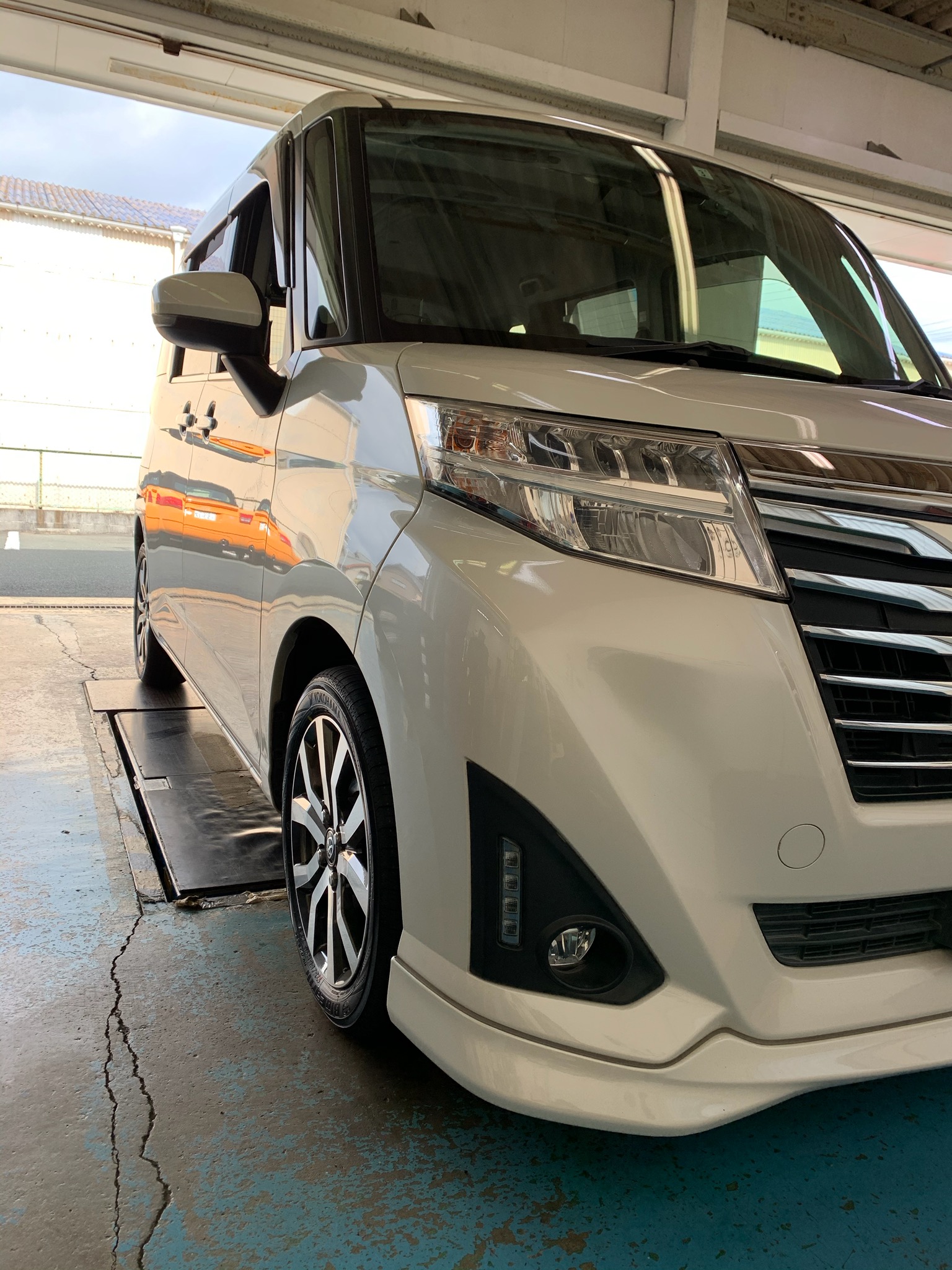 ルーミー&times;BluEarth RV-02CK
