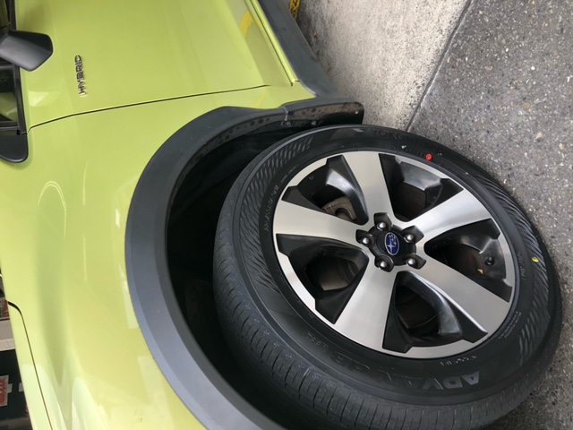 ADVAN サイレントタイヤｄB　売れてます