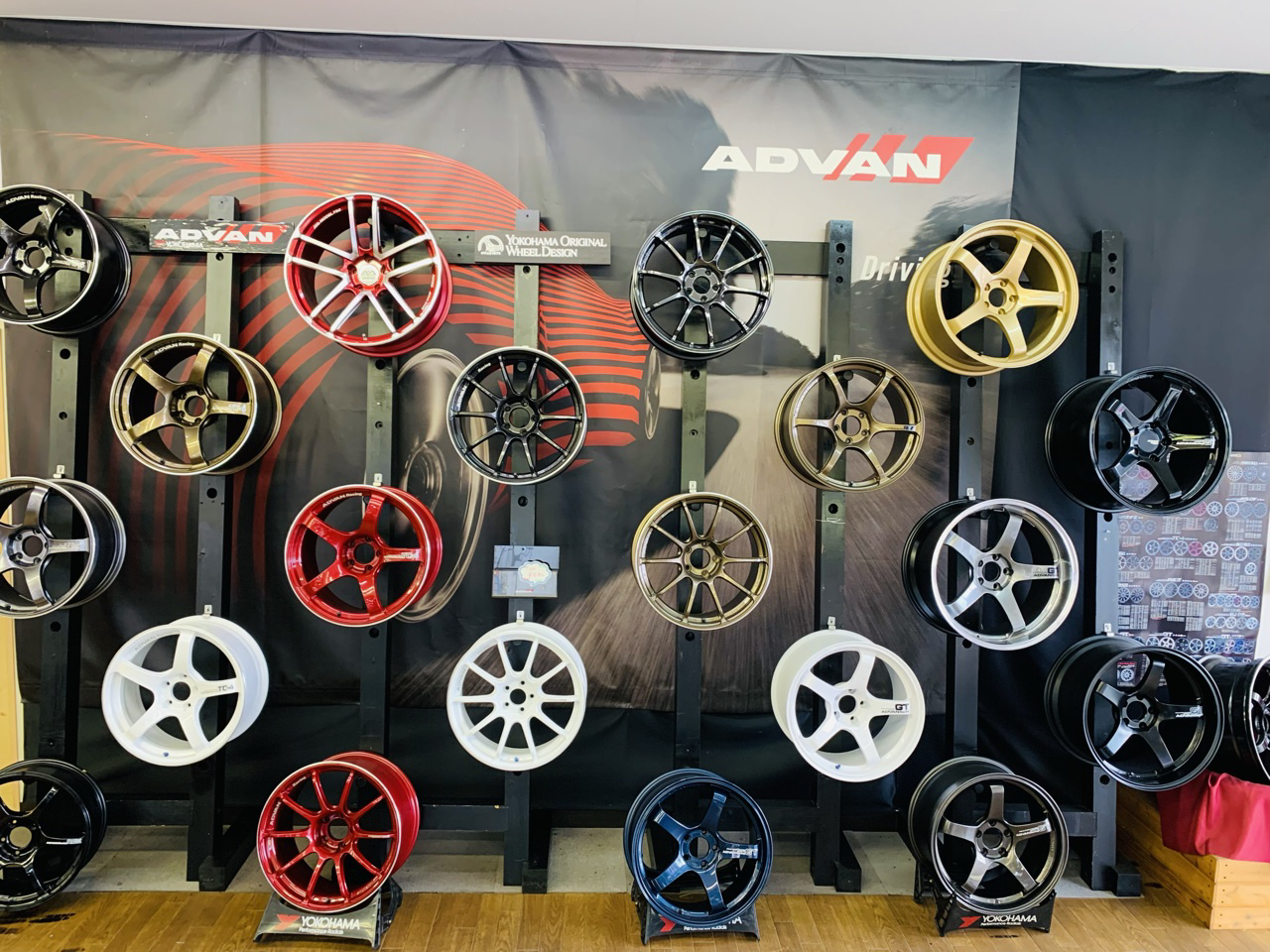 今週の土日はYOKOHAMA WHEEL展示会です。