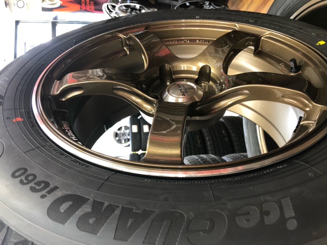 ADVAN Racing TC-4